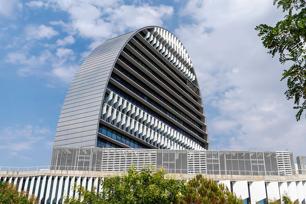 Tòa nhà La Vela, trụ sở BBVA tại Madrid