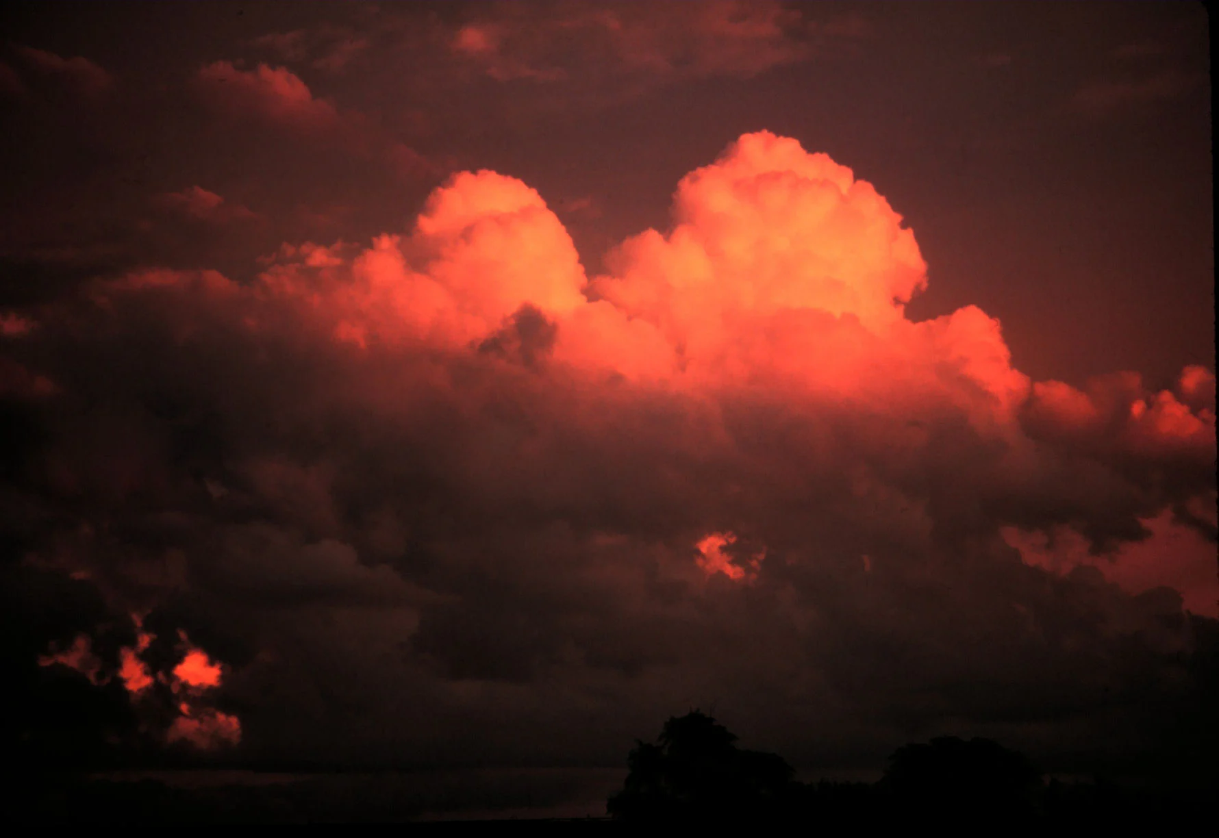 Vẽ Mây Cumulus Trong Digital Painting: Dựng Khối, Ánh Sáng, Edge Và Rim Light